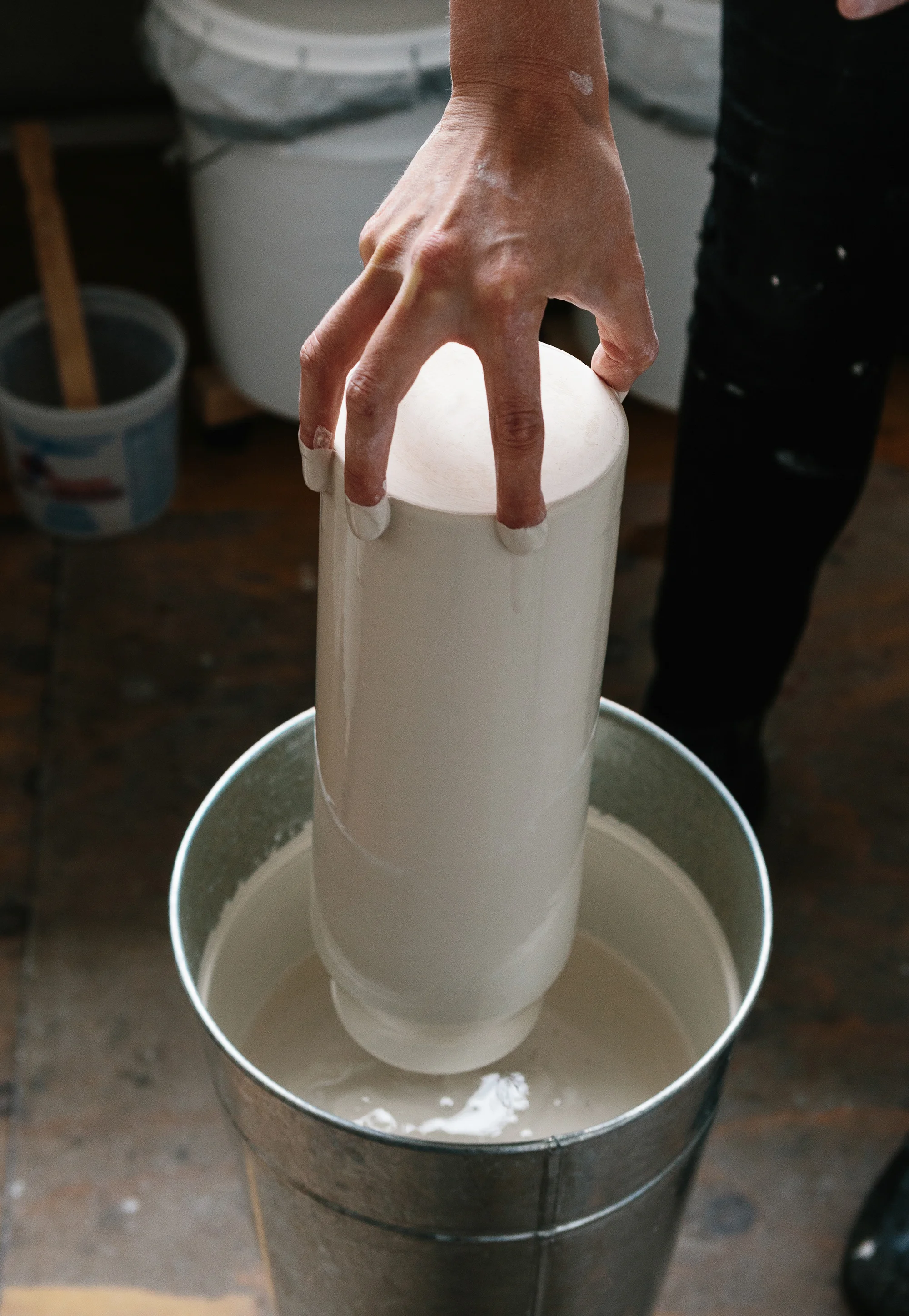 gerhard_ceramics_process_dunk_web.jpg