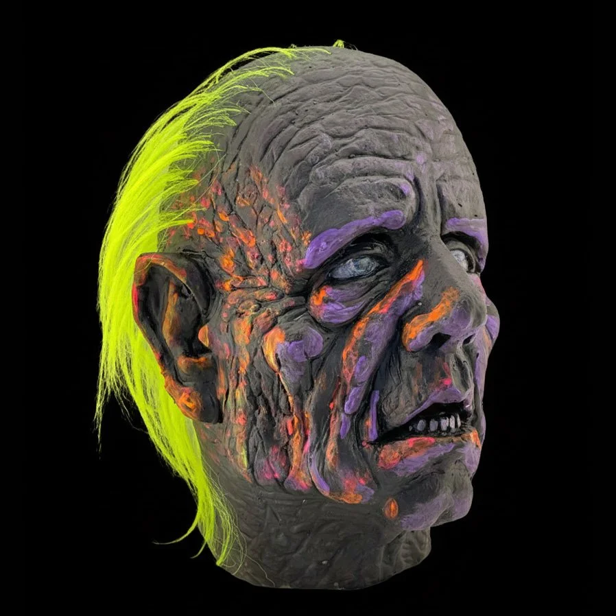 Dr Druid Mask ¾ R.jpg