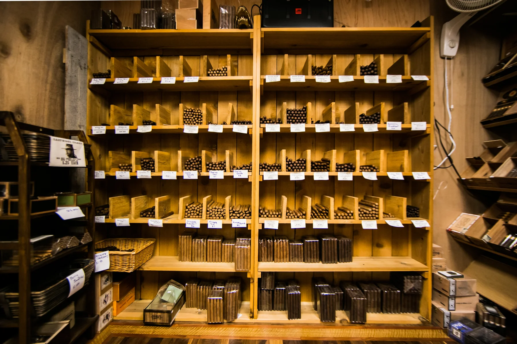 Beehive Cigars 10.jpg