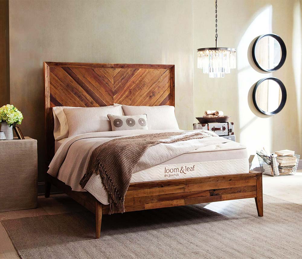 loom-and-leaf-mattress-by-saatva-deal.jpg