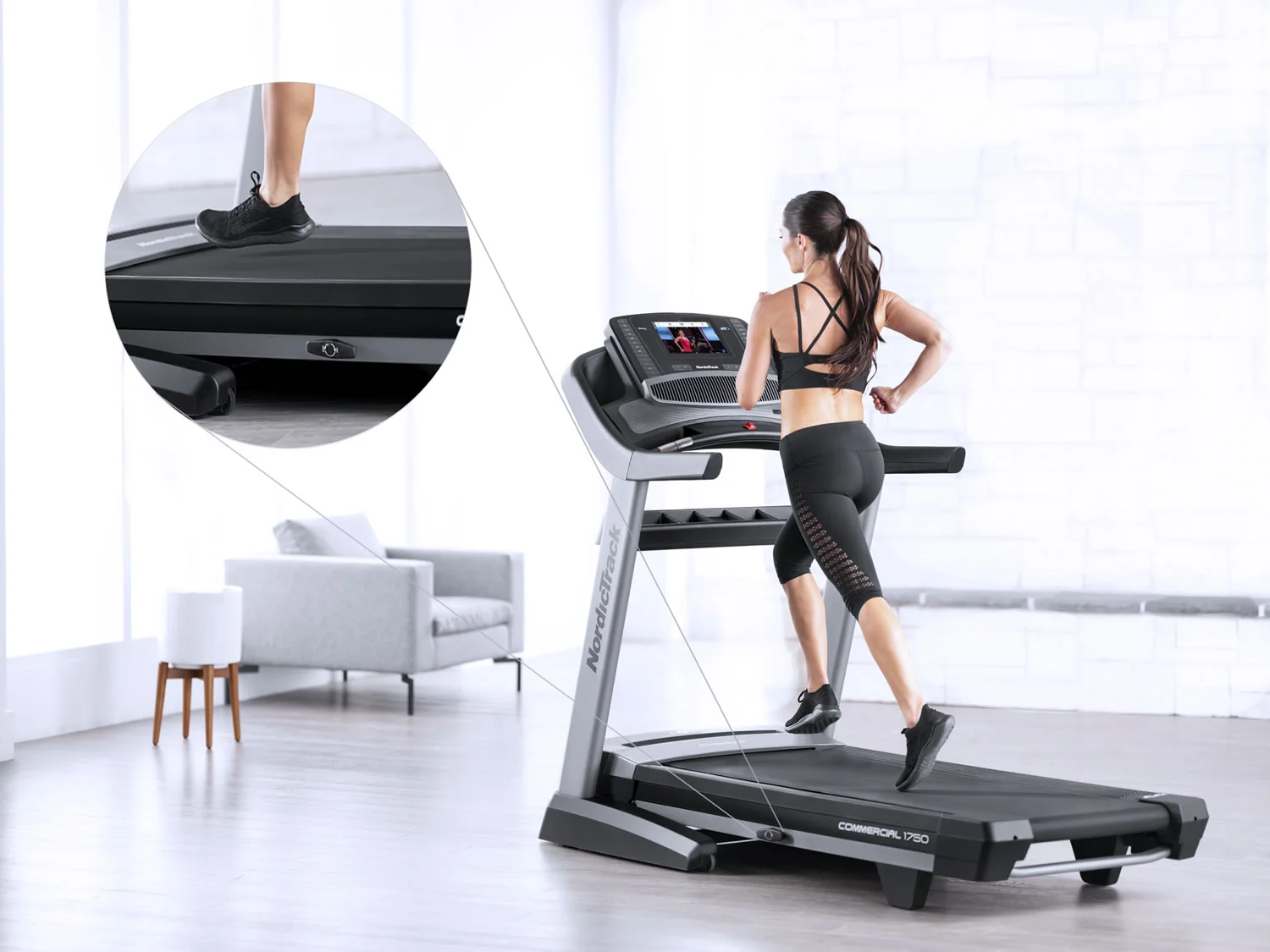C1750 has a spacious comfortable running deck that also features Runners Flex Cushioning options to reduce impact on knees, hips and joints