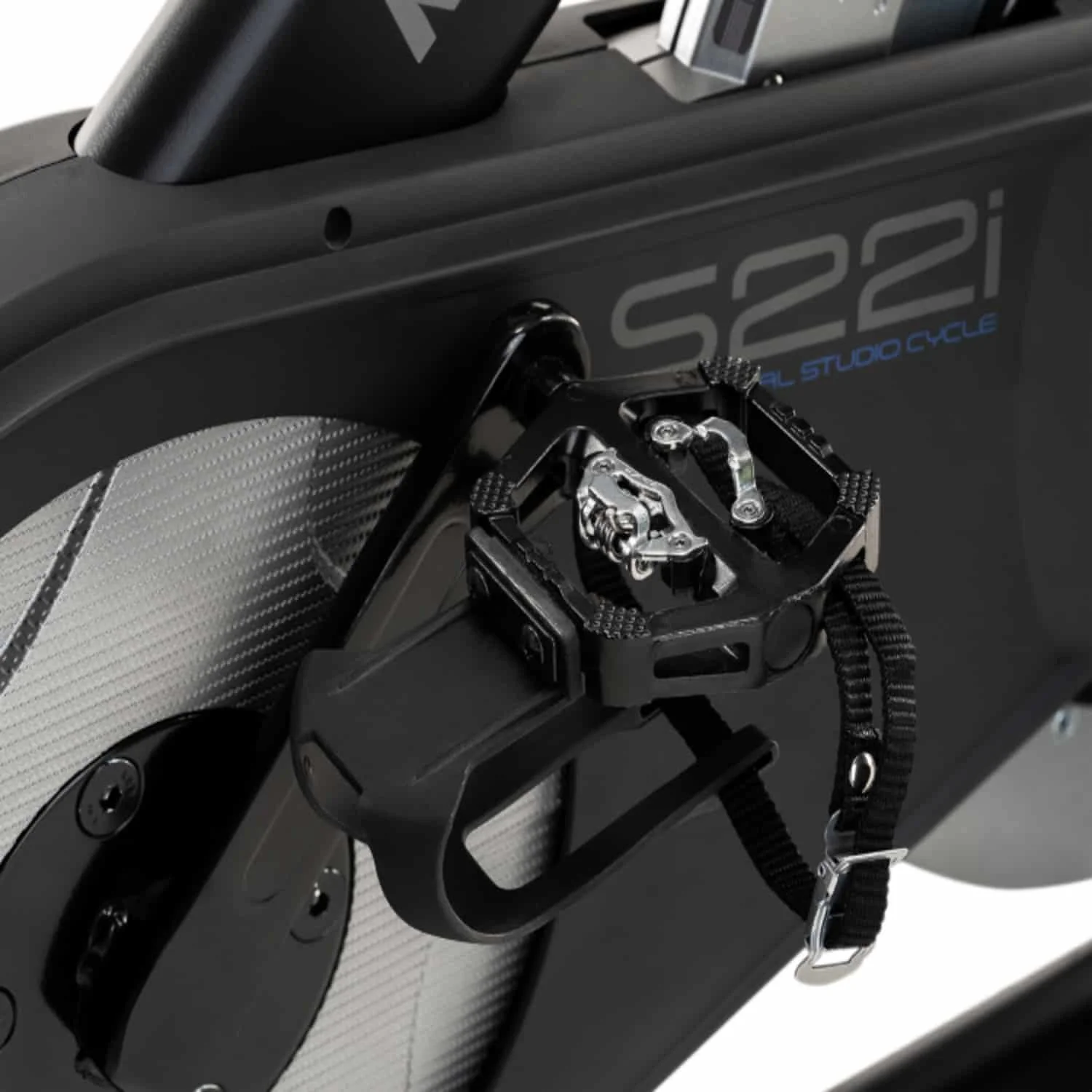 Dual sided SPD compatible clip-in pedals with Toe-cage on one sidee
