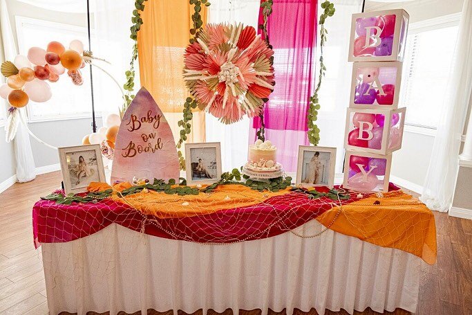 Swipe for some Baby Shower inspiration! 🐣🌺