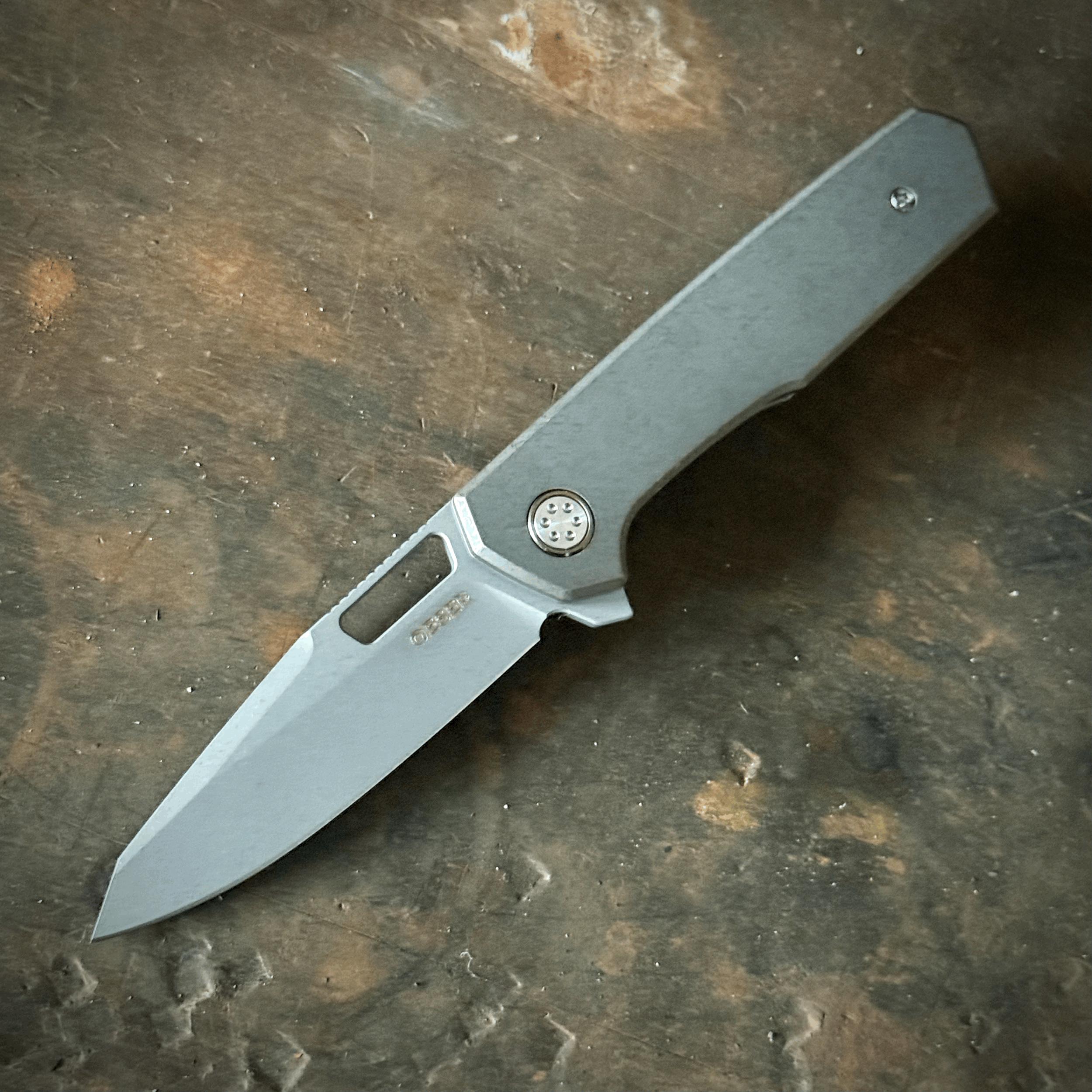 Mechforce Nebo V2 BLASTED TITANIUM