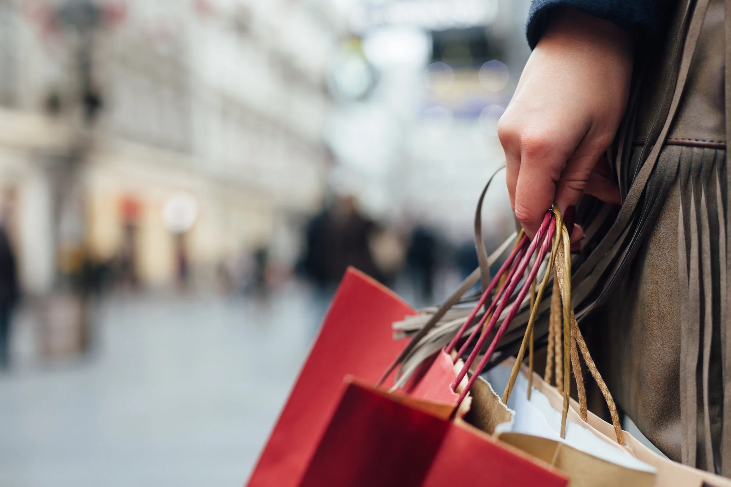 Save and Steal: Christmas Gifts We Love Under Php 2,000