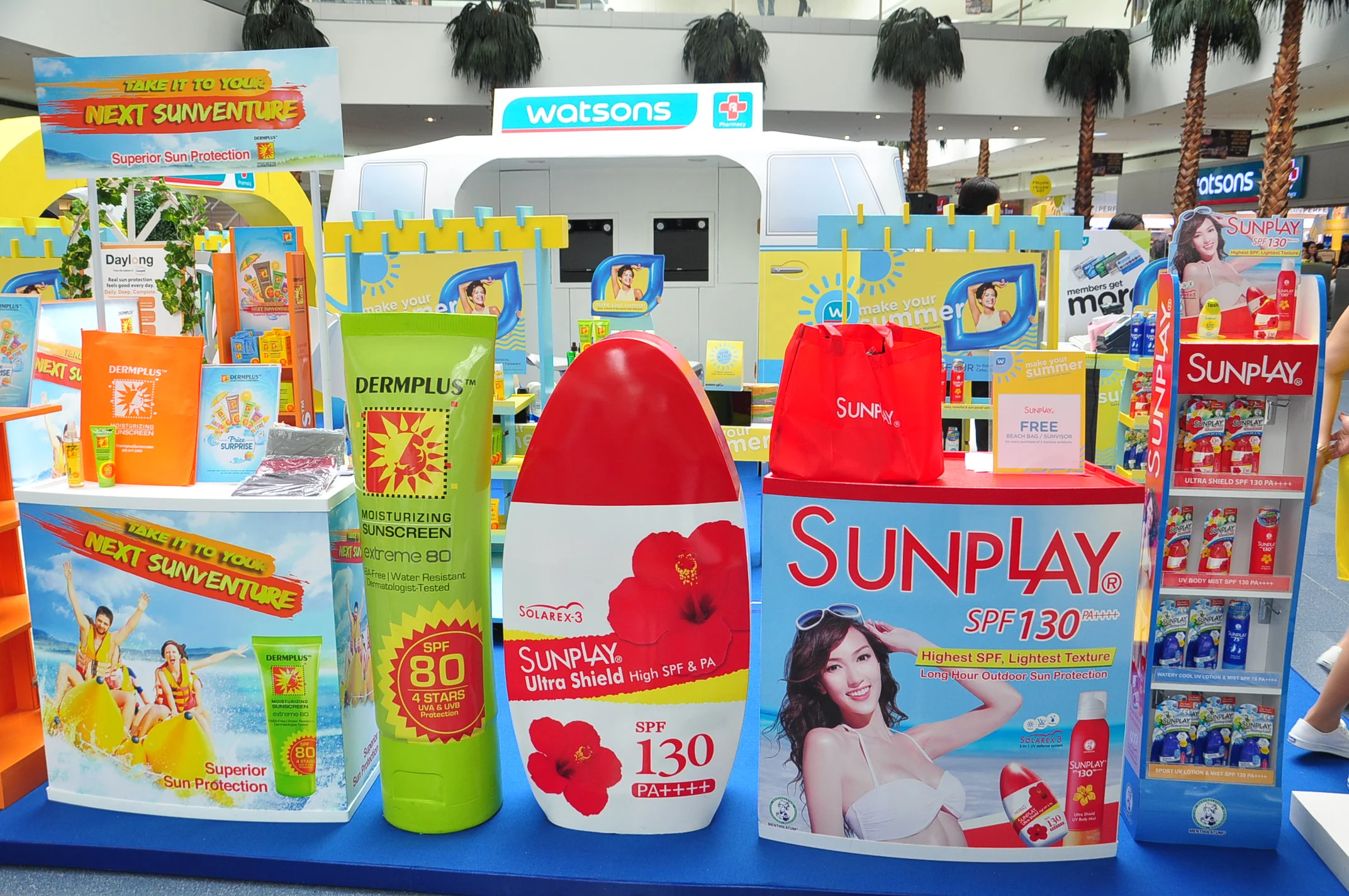 The Watsons Make Your Summer booths that we enjoyed! Someone remind us to get some Sunplay ASAP.