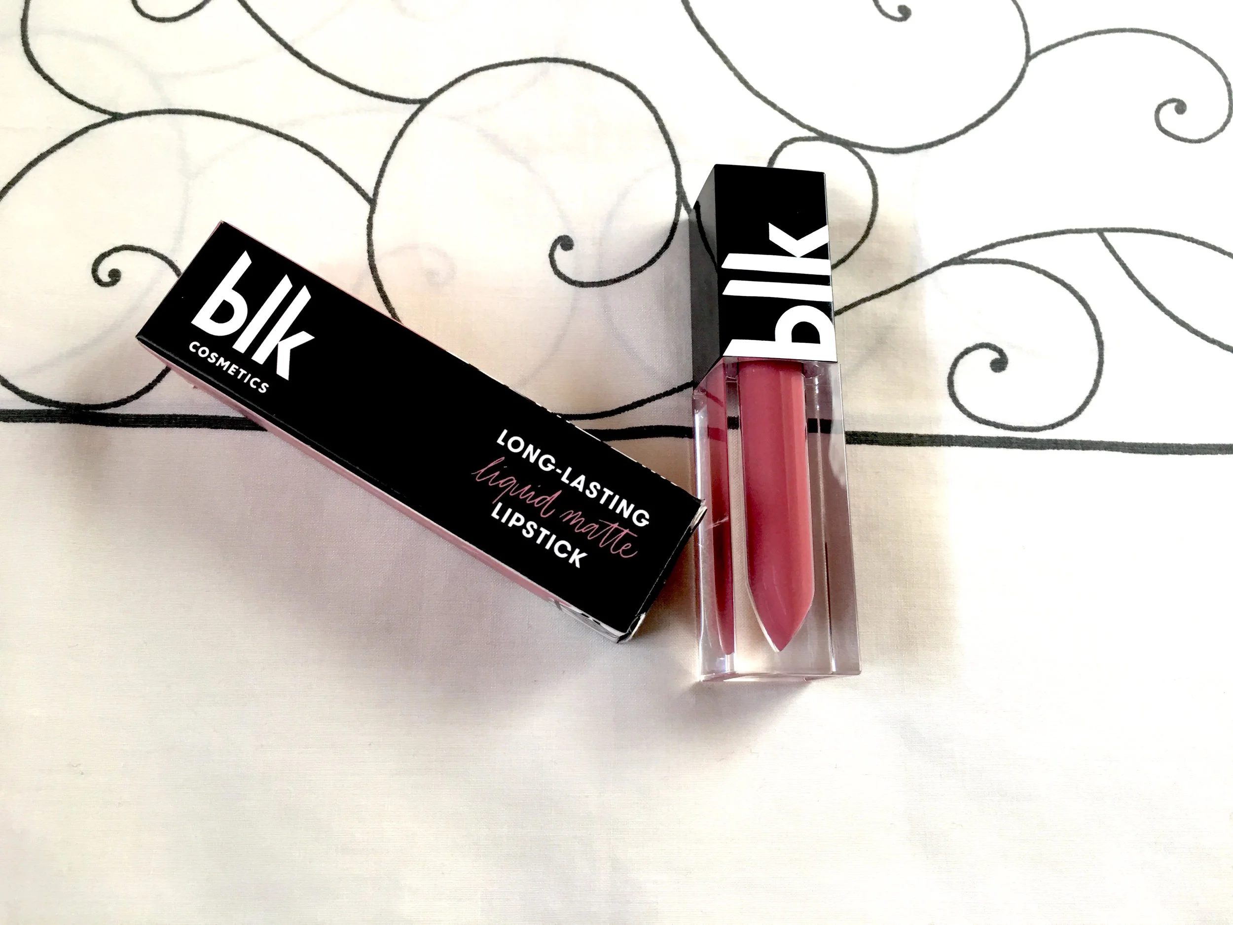 BLK Cosmetics Long-Lasting Liquid Matte Lipstick in Sassy, P 349