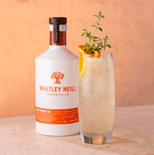 @whitleyneillgin / Instagram
