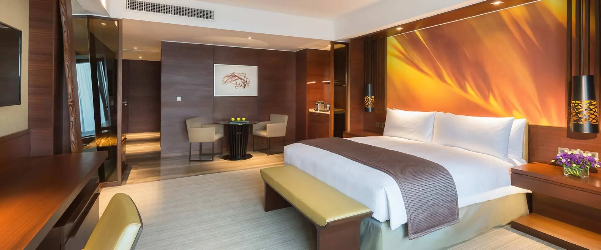 Marco Polo Ortigas Manila Hotel