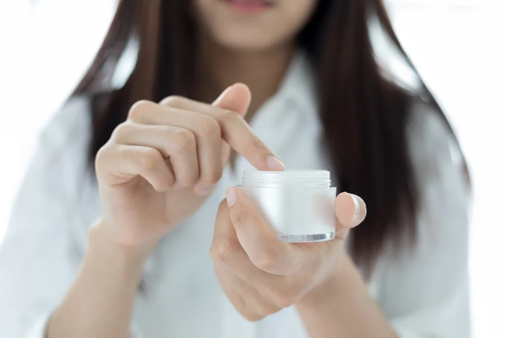 10 Nighttime Serums & Creams That Will Make Your Face Pretty Much Perfect