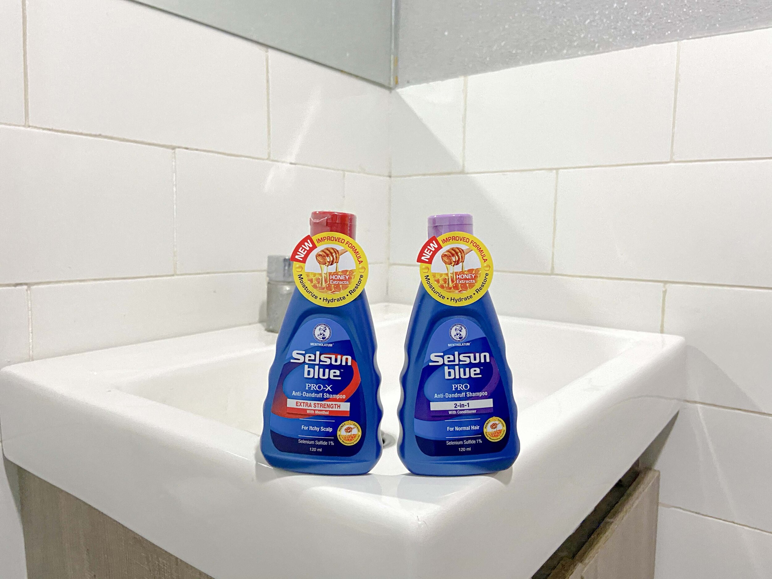 2. Selsun Blue Moisturizing Dandruff Shampoo - wide 4