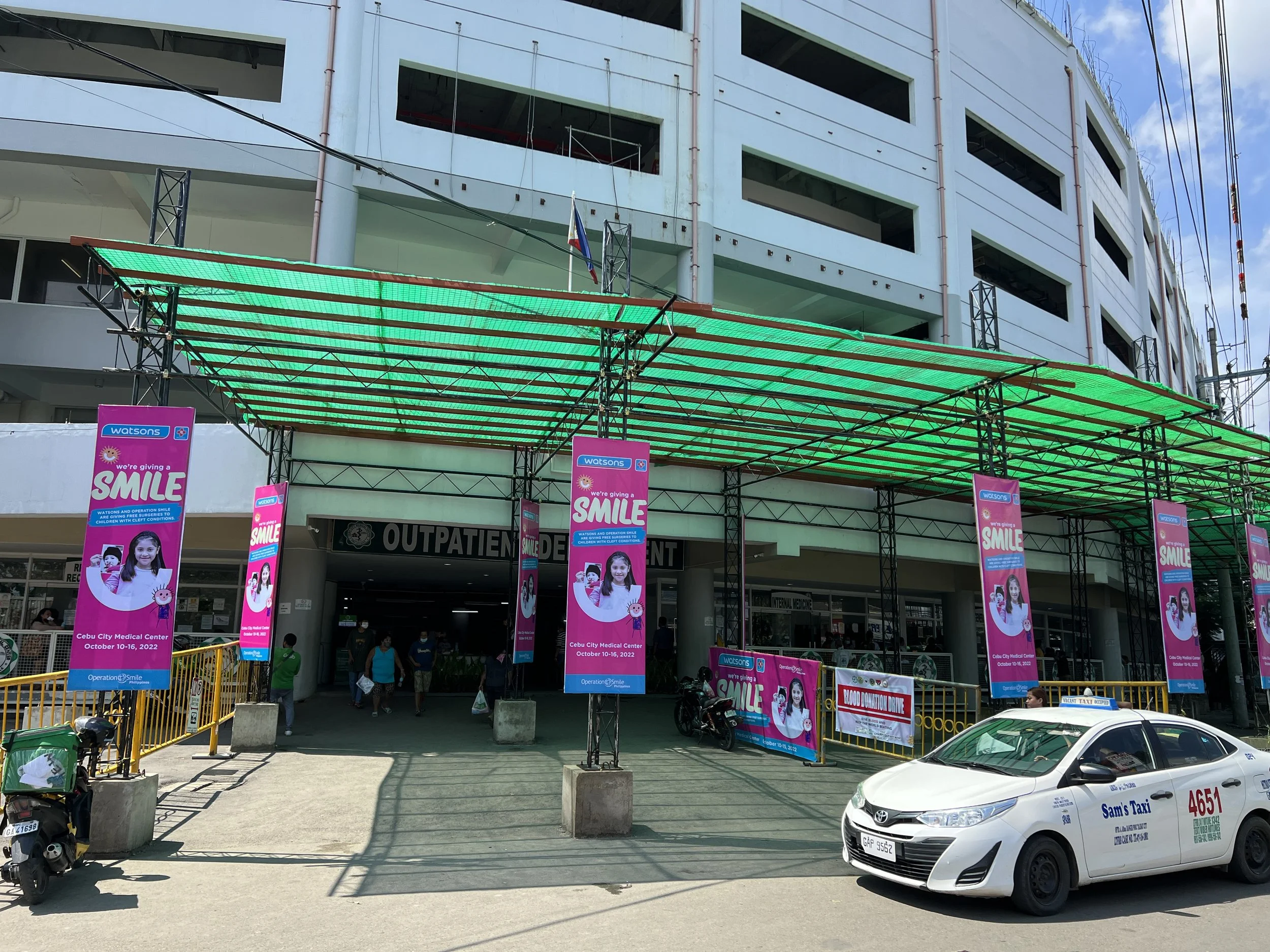 Operation Smile, Watsons Bring All-female Surgical &amp; Educational Team To Cebu For Women In Medicine