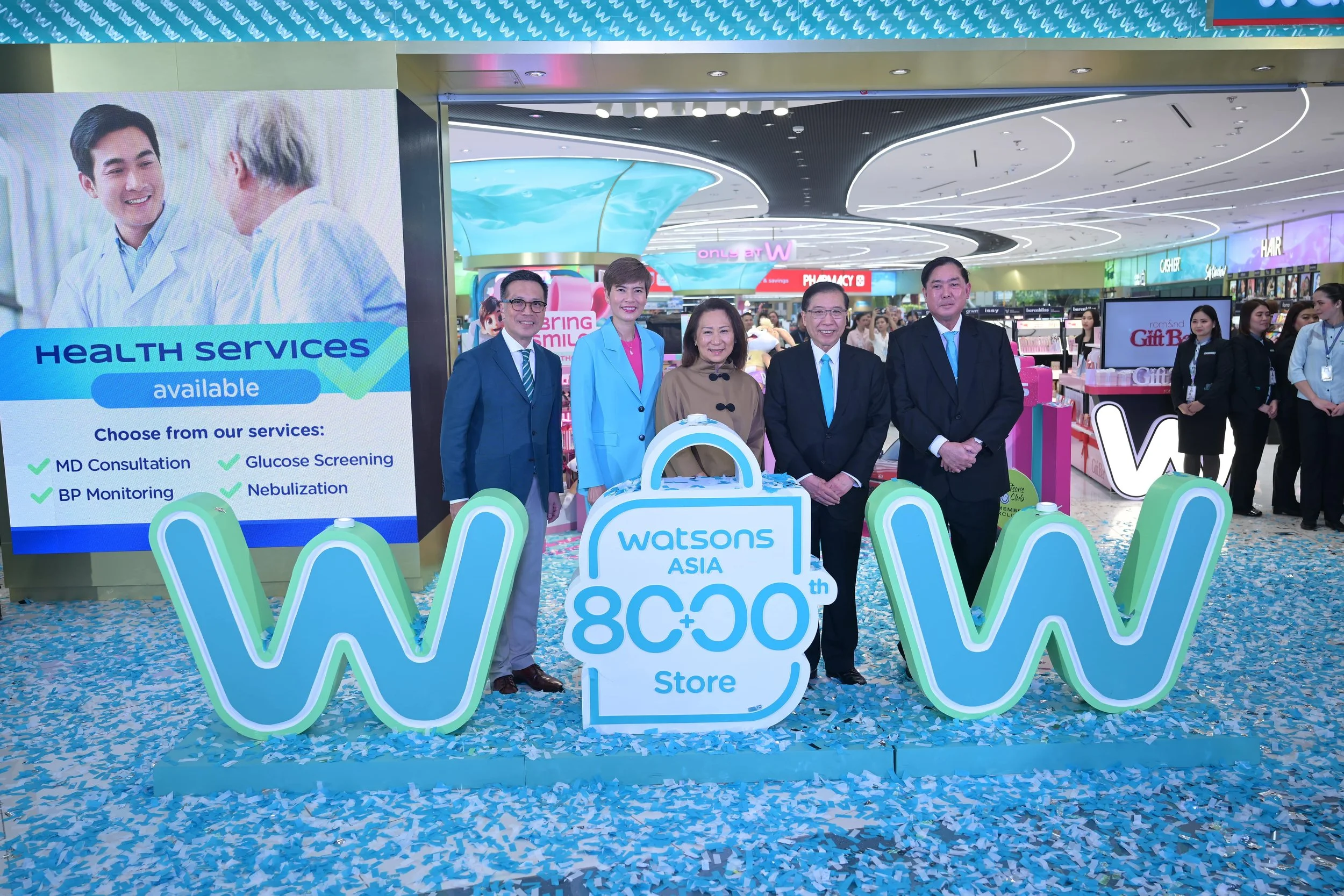 Watsons Opens 8,000th Store In Asia At SM MOA