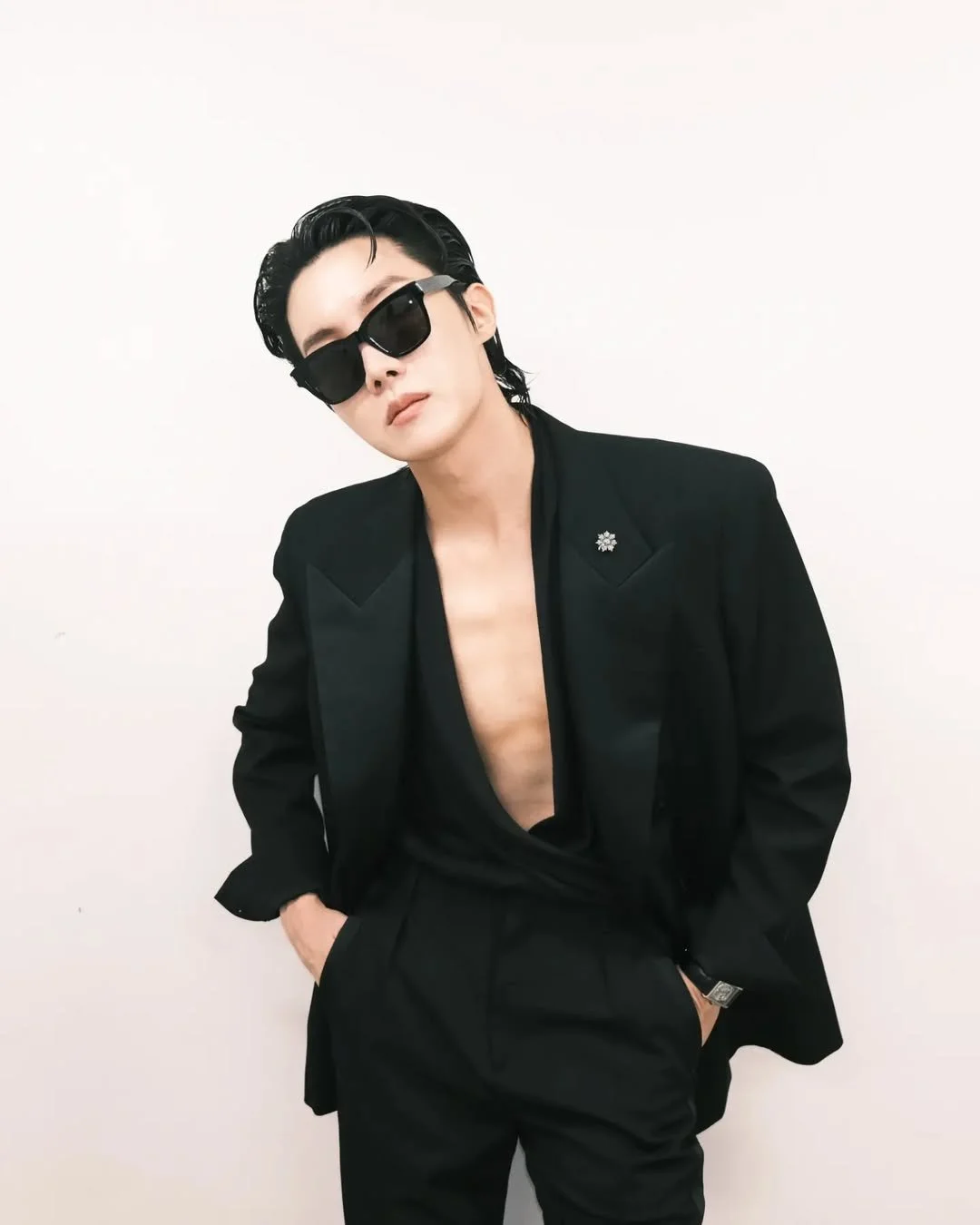The Most Expensive Ticket To JHope’s Manila Concert Is Php22,500!