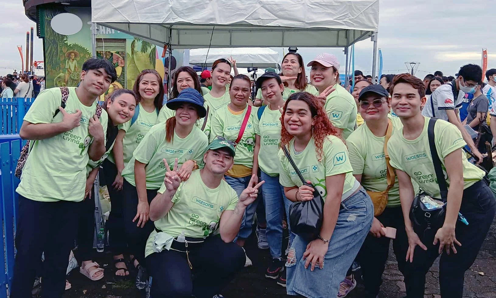 Watsons Employee Volunteers join International Coastal Clean-Up   
