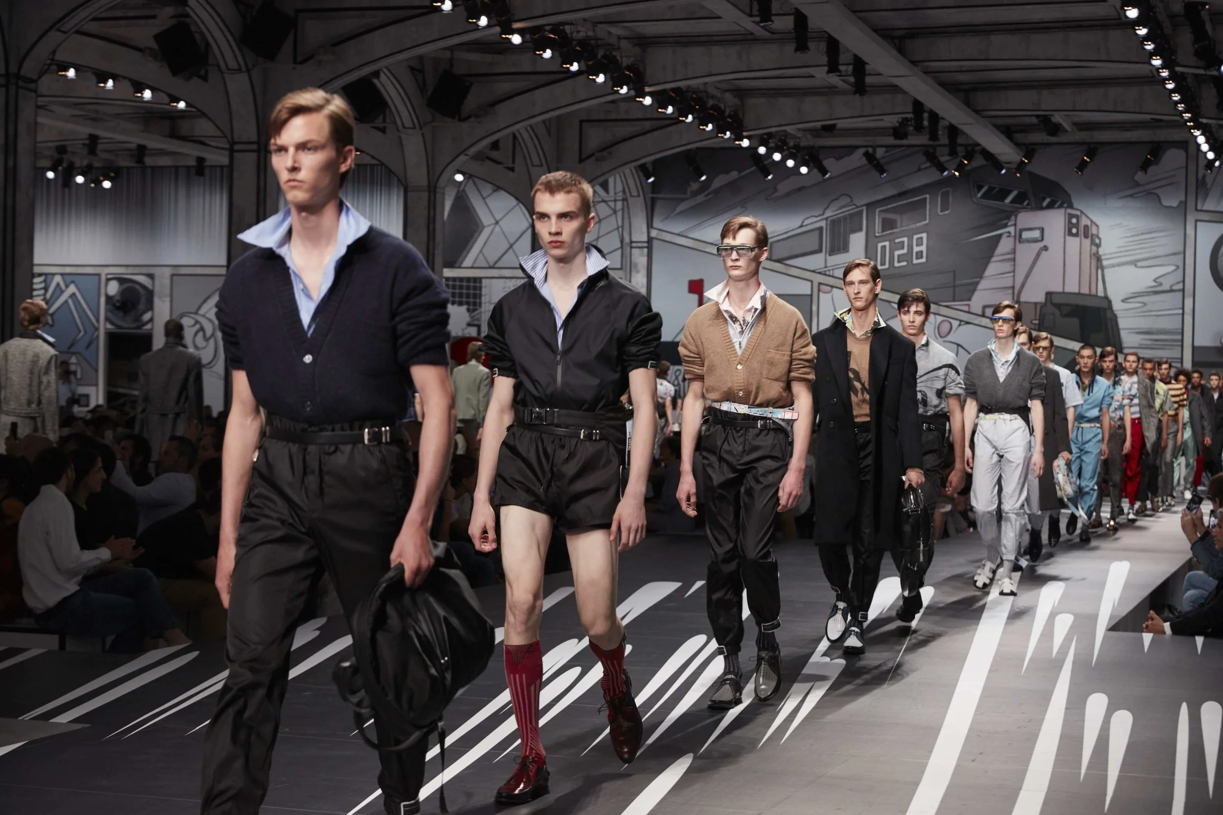 Prada-Mens-SS18-Fashion-Show_Parade-02-1.jpg