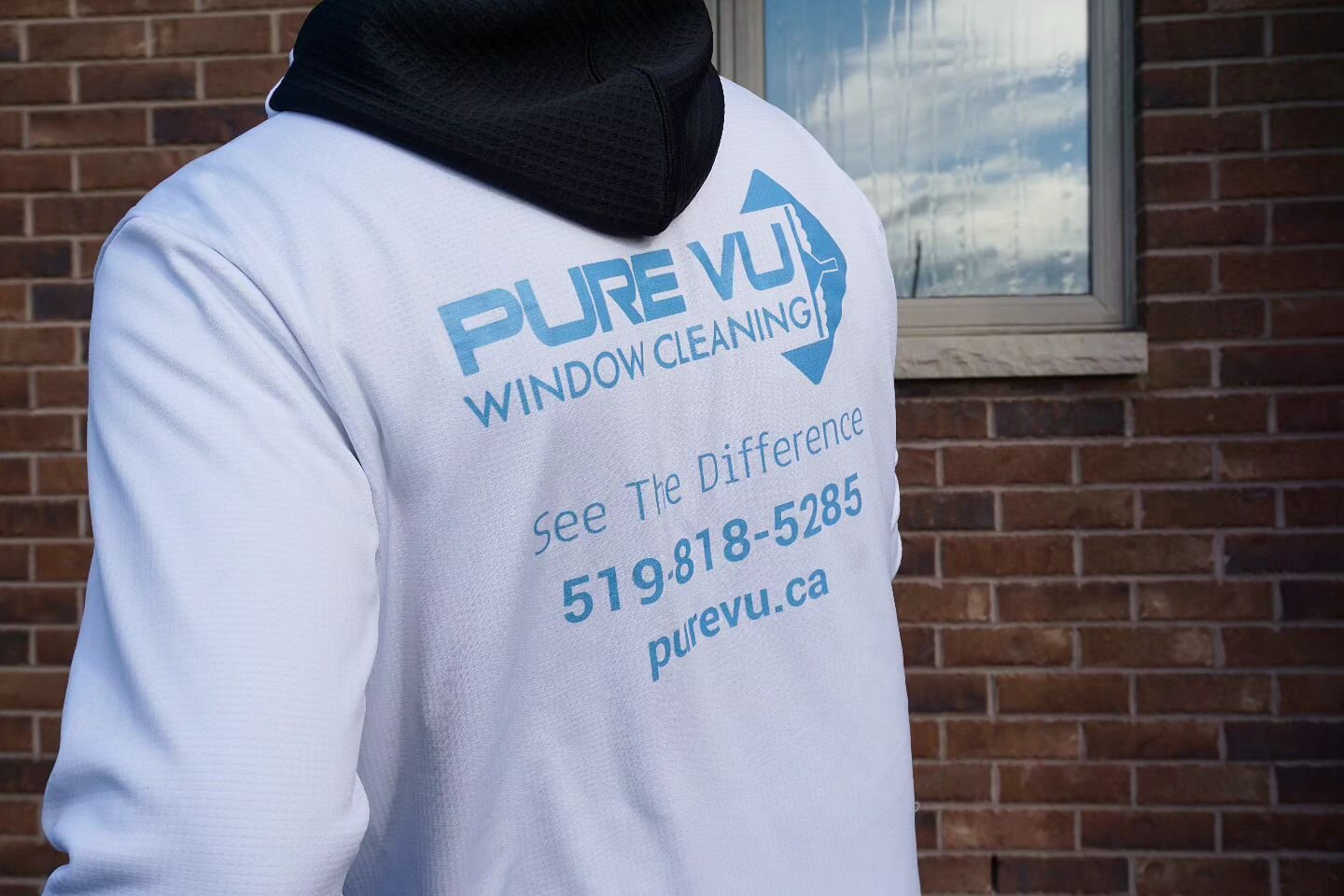 We're now taking bookings for our spring schedule! ☀️ Just give us a call or email our office at info@purevu.ca to reserve your spot.

#windsorontario #windsorbusiness #yqg #yqgbusiness #shopyqg