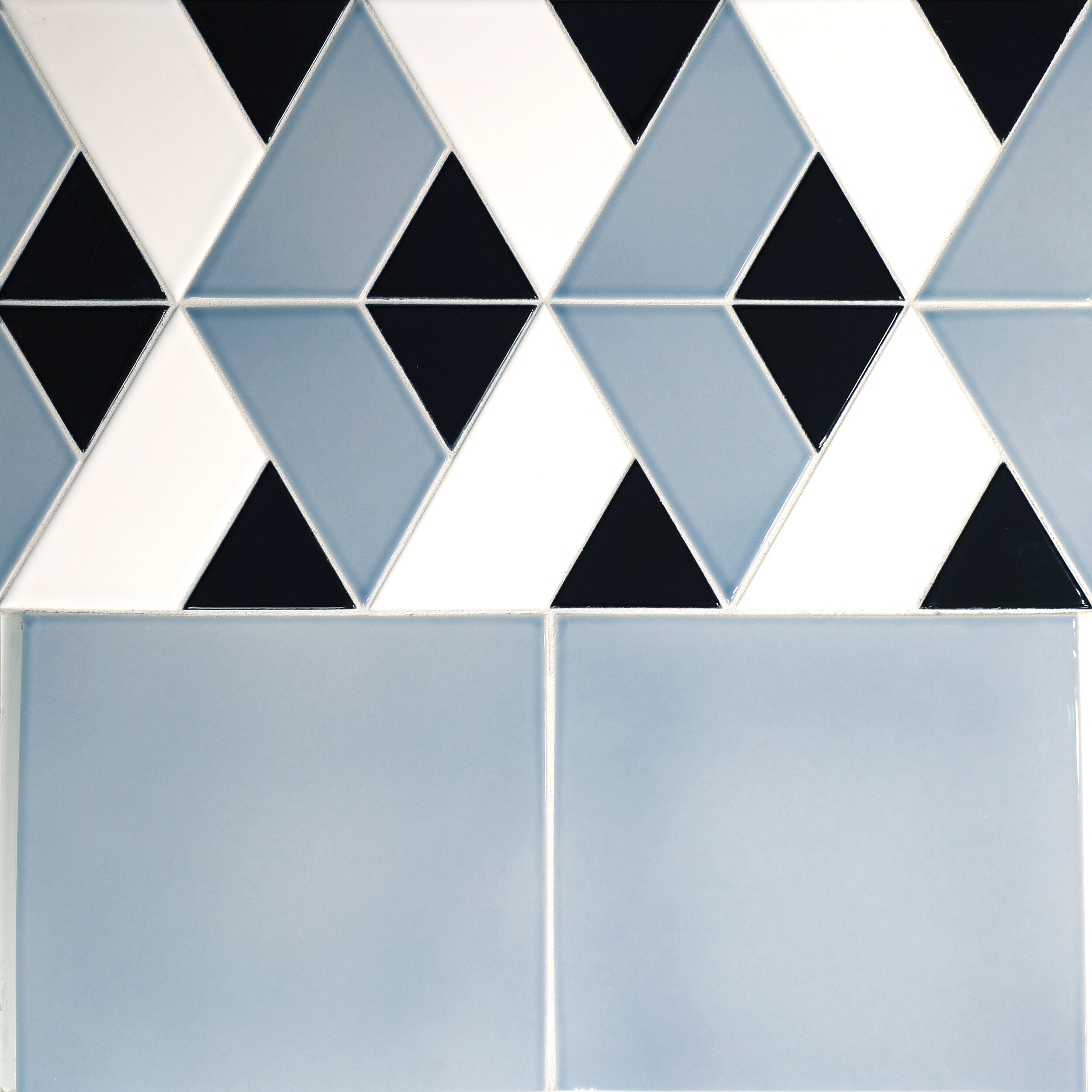 Quemere_HalfHex_Triangle_Gloss_ConceptBoard.jpg