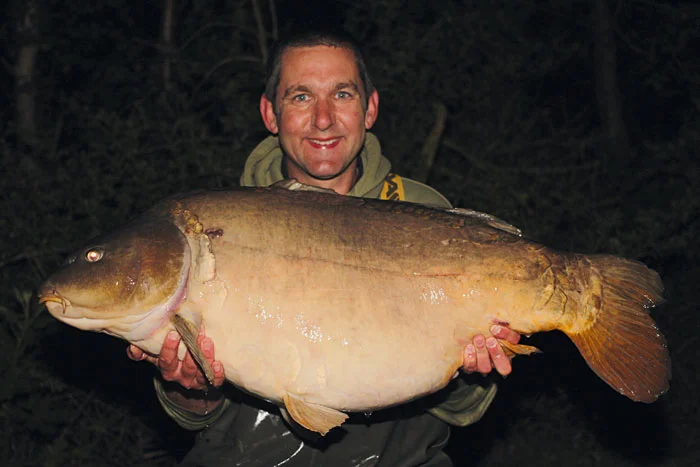 Small Tail Mirror 49lb 2oz+.