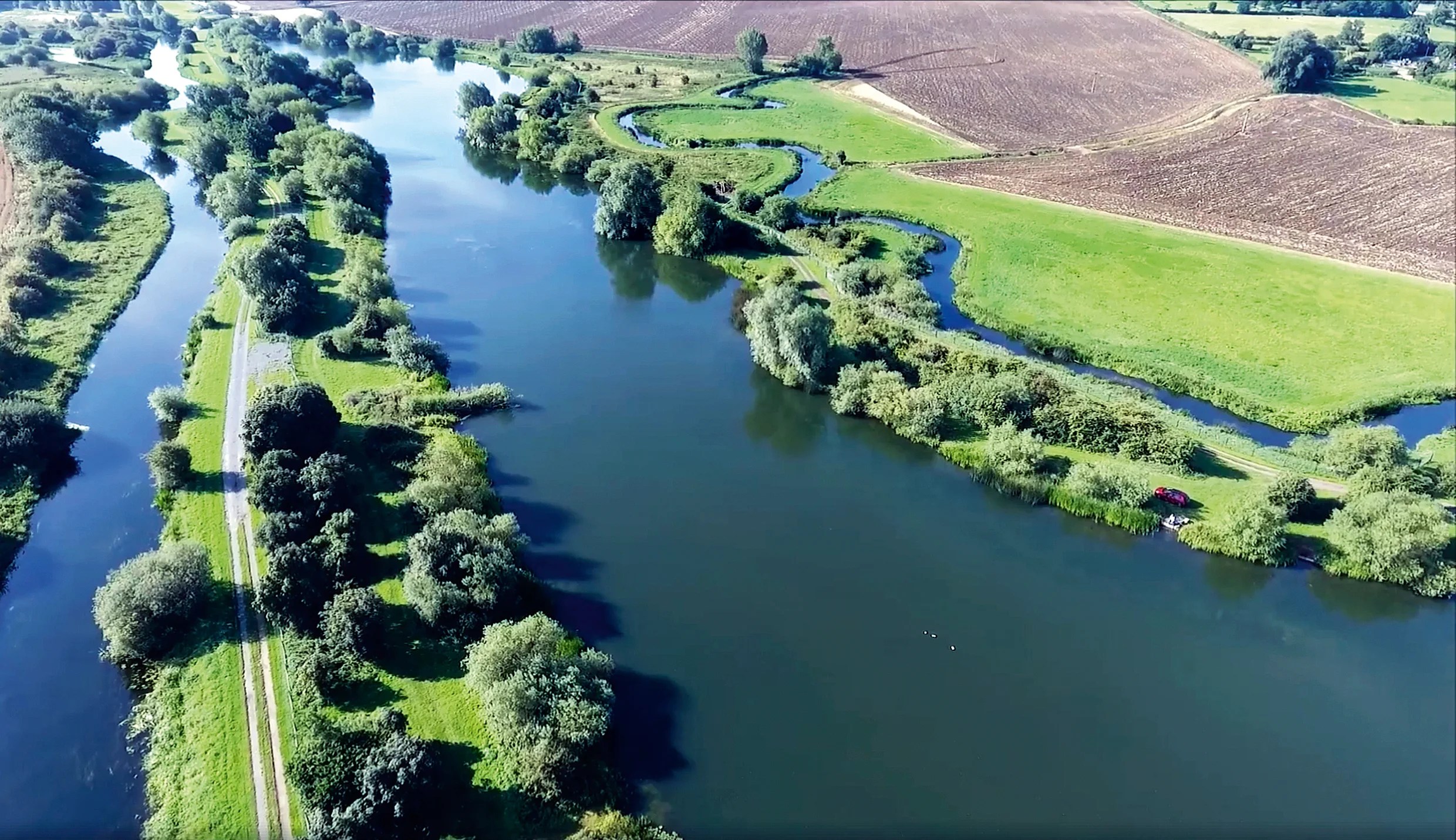 An aerial view of Ringstead. Note the proximity to the Nene and an adjoining backwater