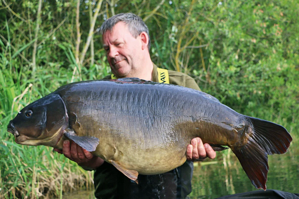 This upper 50 fell to Max’s preferred tactics of fishing over a mixed bed of sweet and savoury, and/or, light and dark baits