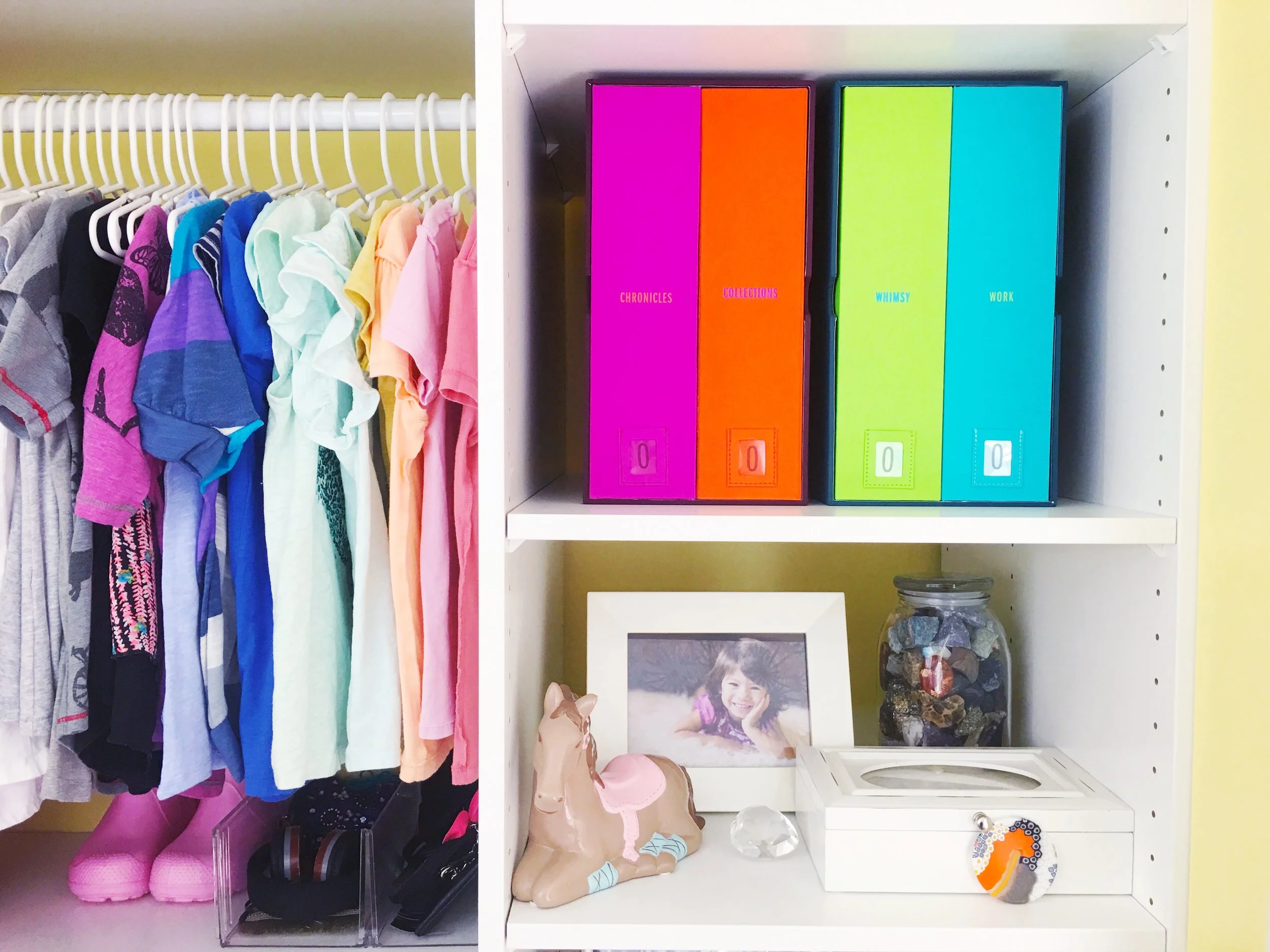 simple solutions thursday---organizing mementos