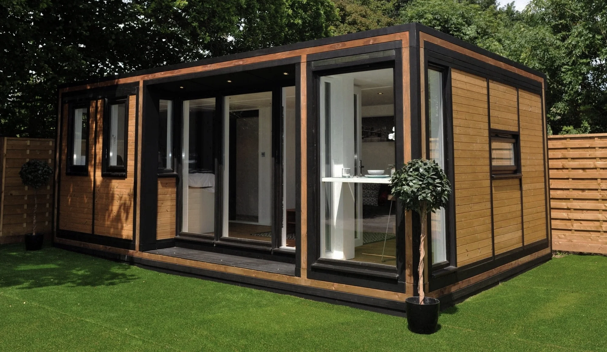 LT 017 Zedbox 043.jpg