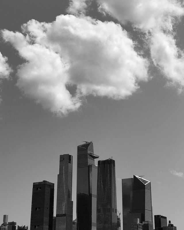 from the Hudson @jboats
.
.
.
.
.
.
.
.
.
.
.
.
#NewYork #NYC #Manhattan #explore #travelgram #travel #outdoorphotography #bw #cityphotography #blackandwhitephotography #bwphotography #adventure #adventureculture #monochrome #bnwphotography #artofvis