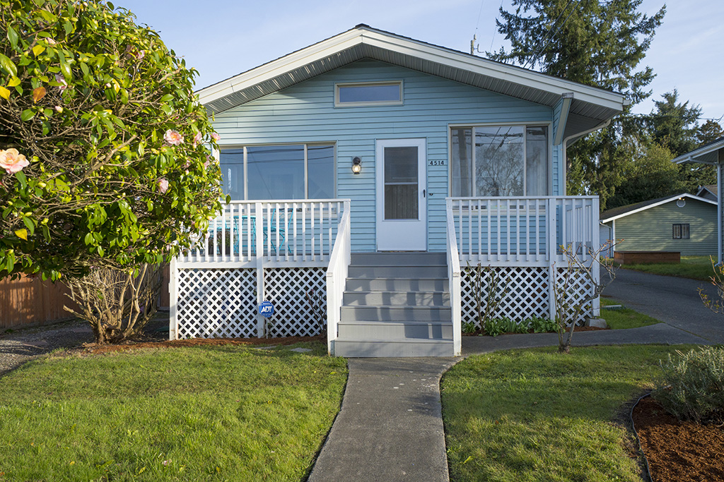 Sold | Classic Seaview Home