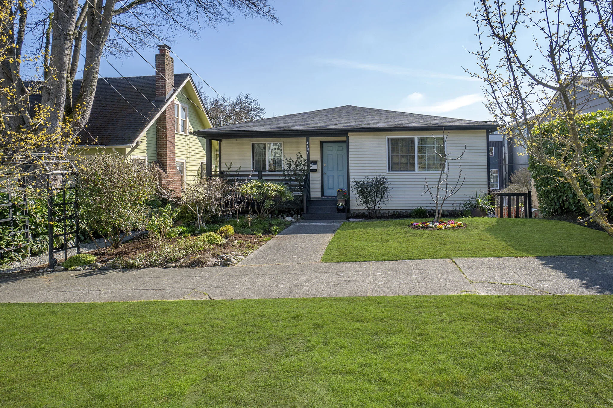 JUST SOLD | West Seattle Urban Oasis