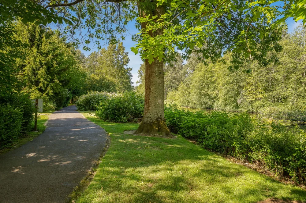 17426 Bothell Way NE_0038.jpg