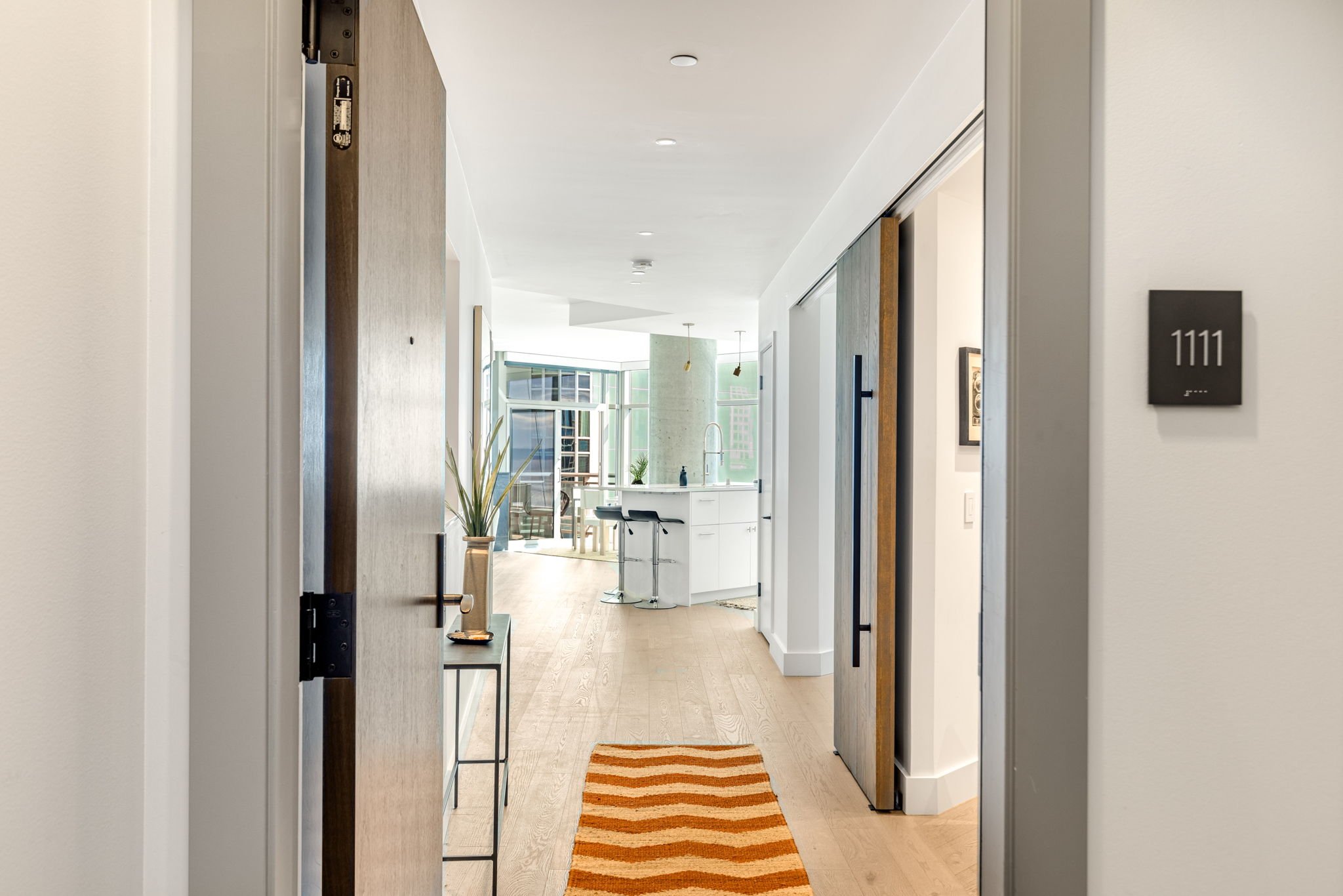 2033 2nd Ave 1111 _0012.jpg