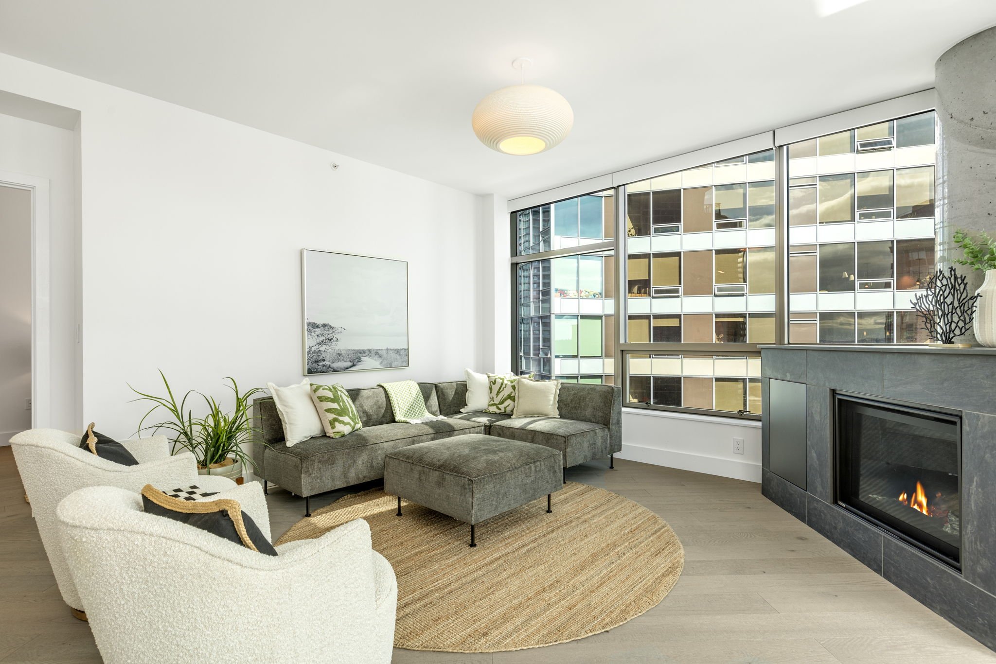 2033 2nd Ave 1111 _0026.jpg