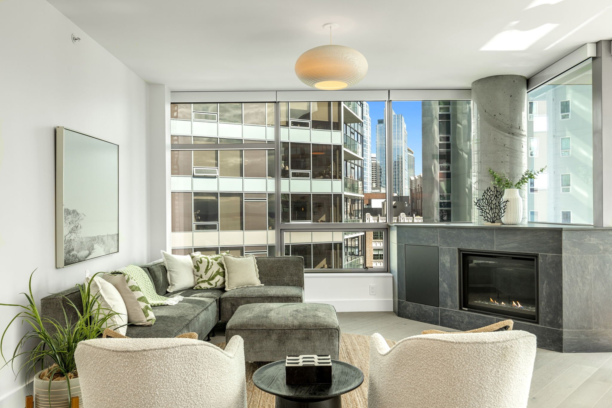 2033 2nd Ave 1111 _0028.jpg
