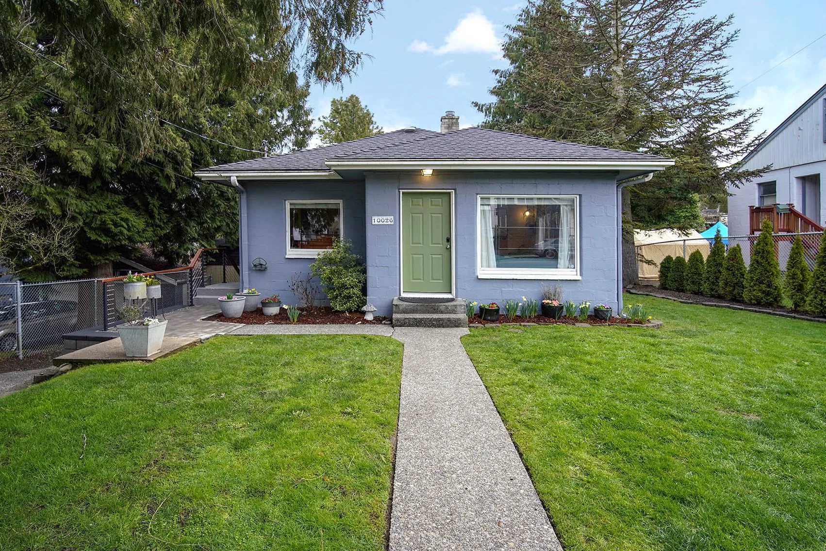 JUST LISTED | White Center Home