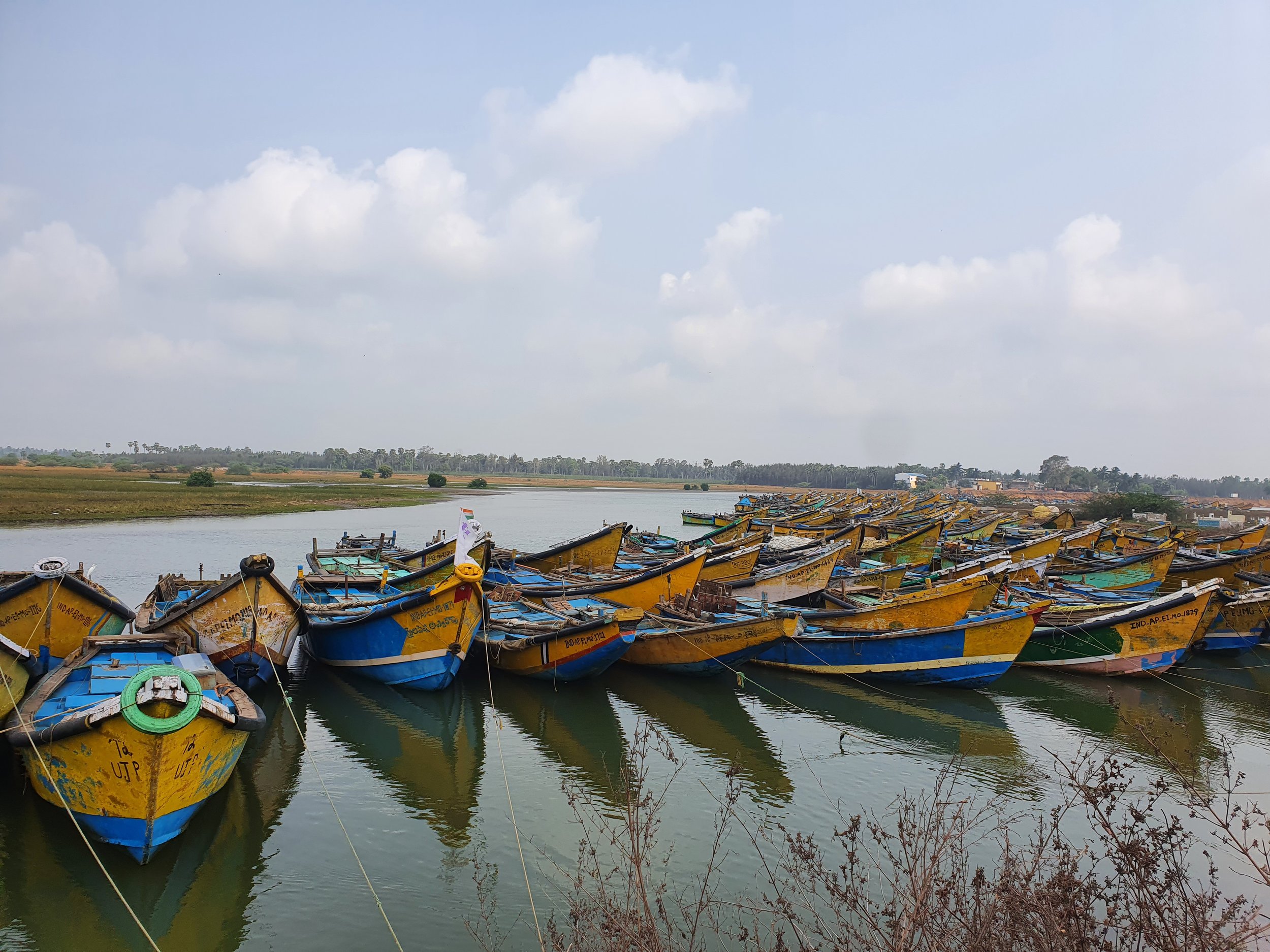 IV.B. Small-scale fishing boats near Kakinada (2023).jpg