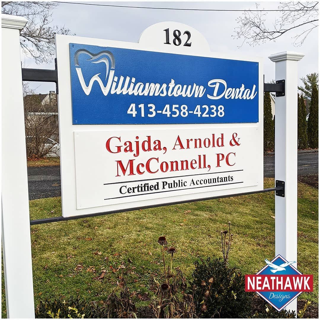 2019 Business Sign
30in x 18in
vCarve
Materials: PVC  Complete sign base and post install  Custom in house made brackets
Location: Williamstown, Ma
&bull;
&bull;
Order your custom sign today!
(413) 441-8481
www.NeathawkDesigns.com
&bull;
&bull;
#busi