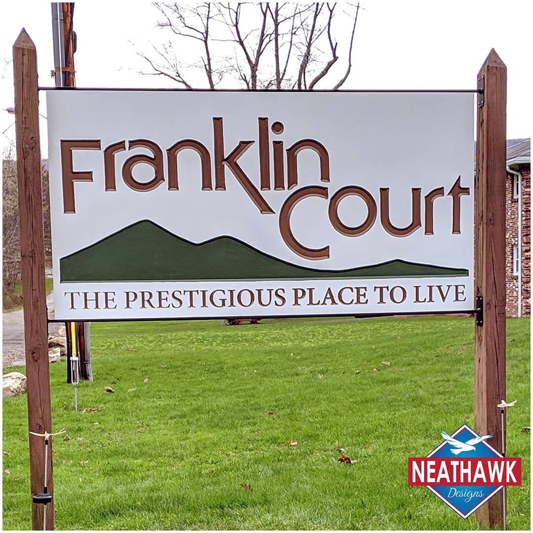 2019 Business Sign
3ft x 6ft
vCarve
Materials: PVC 
Custom in house made brackets
Location: North Adams, Ma
&bull;
&bull;
Order your custom sign today!
(413) 441-8481
www.NeathawkDesigns.com
&bull;
&bull;
#franklincourt
#businesssign
#customsigns
#cl