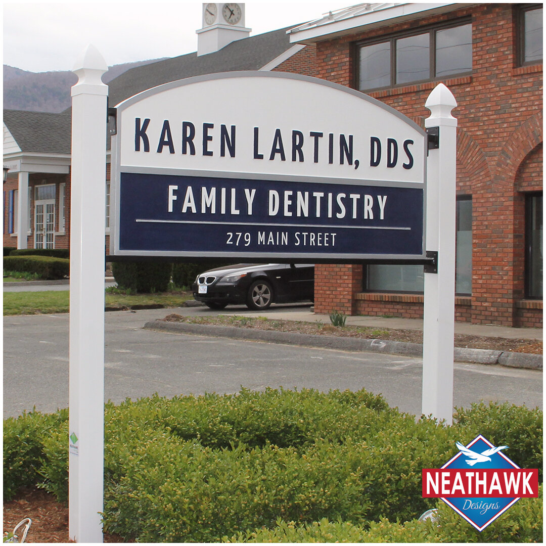 Business-Sign-Karen-Lartin-Dentist.jpg