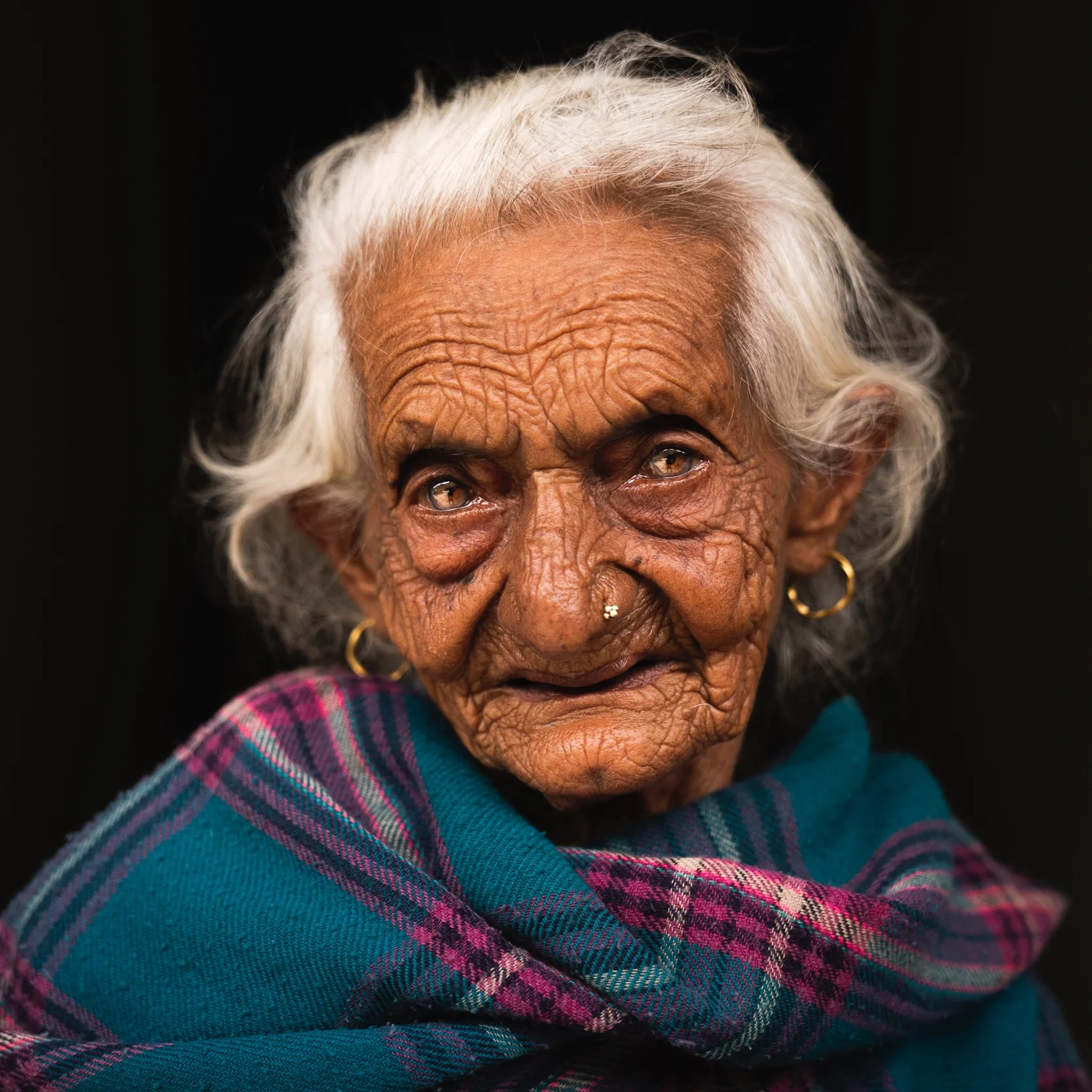 nepal%2Bold%2Bwoman-2.jpg
