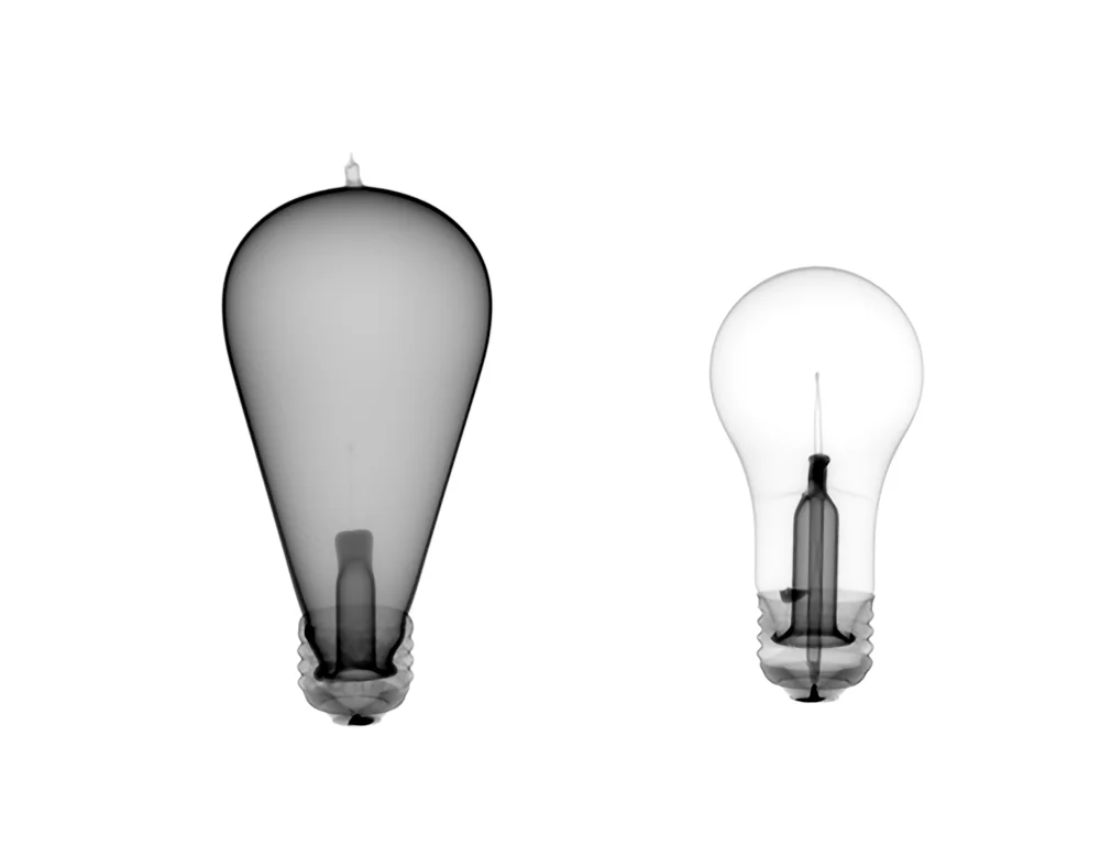 Darkroom and Flash bulbs-000.jpg