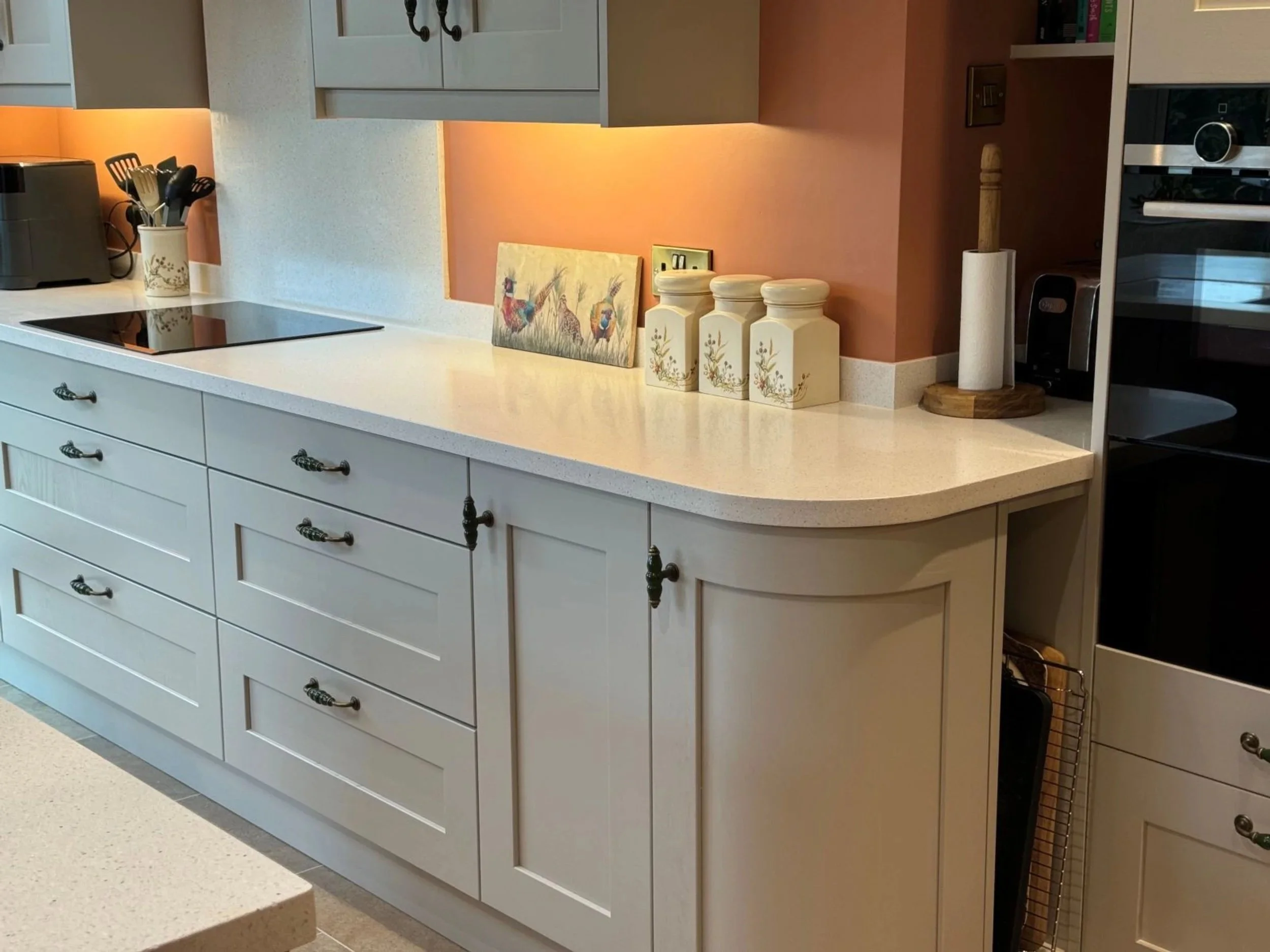 A hand-finished porcelain Shaker kitchen door sample for a bespoke Uttoxeter project. 
