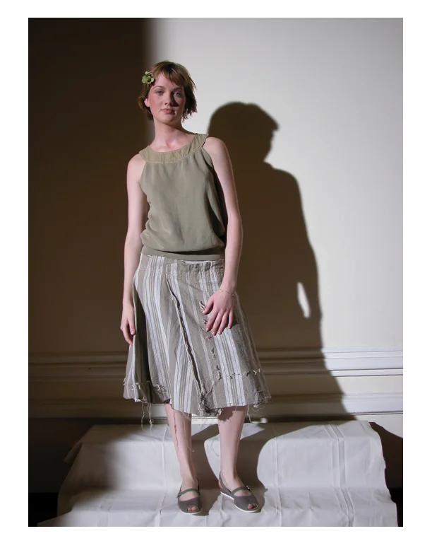 JESSICAOGDEN-COLLECTION-2004SS-LIZSHOUSE-16.jpg