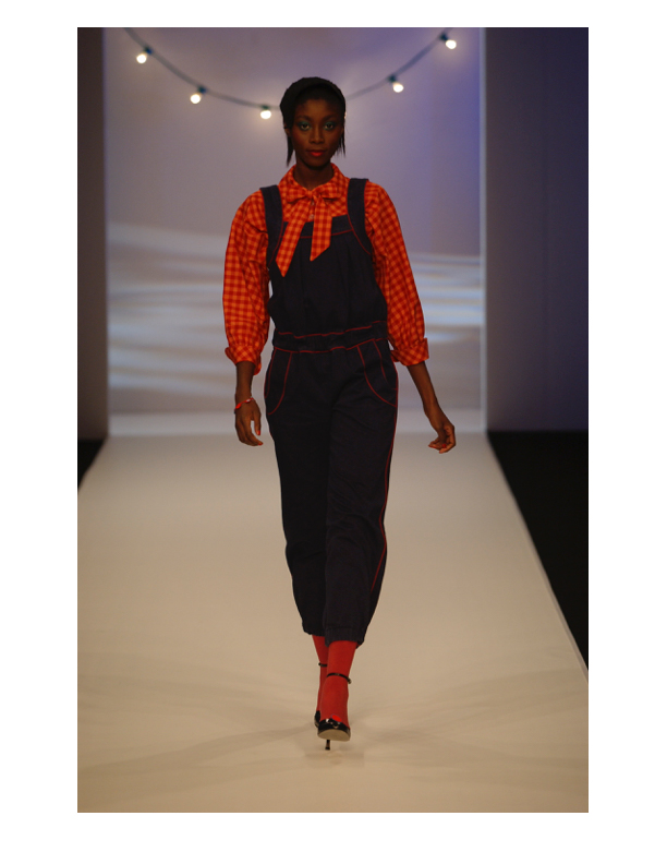 JESSICAOGDEN-COLLECTION-2005AW-LESJUMELLES-02.jpg