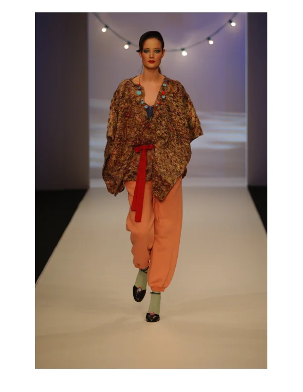 JESSICAOGDEN-COLLECTION-2005AW-LESJUMELLES-05.jpg