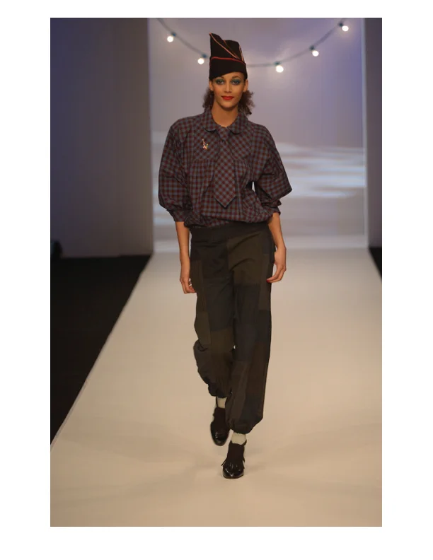 JESSICAOGDEN-COLLECTION-2005AW-LESJUMELLES-08.jpg