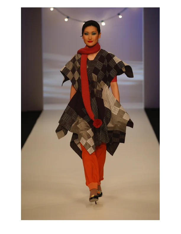 JESSICAOGDEN-COLLECTION-2005AW-LESJUMELLES-09.jpg