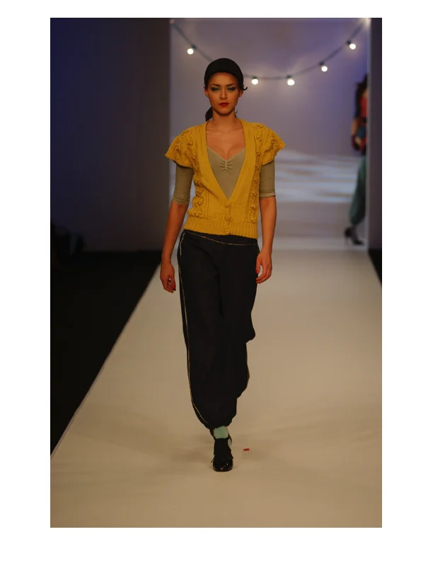 JESSICAOGDEN-COLLECTION-2005AW-LESJUMELLES-17.jpg