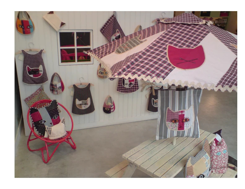 2010_IlPleurLesChat_London_BONTON-11.jpg