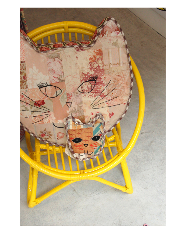 2010_IlPleurLesChat_London_BONTON-23.jpg